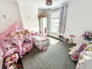 Photo 7- click for photo gallery